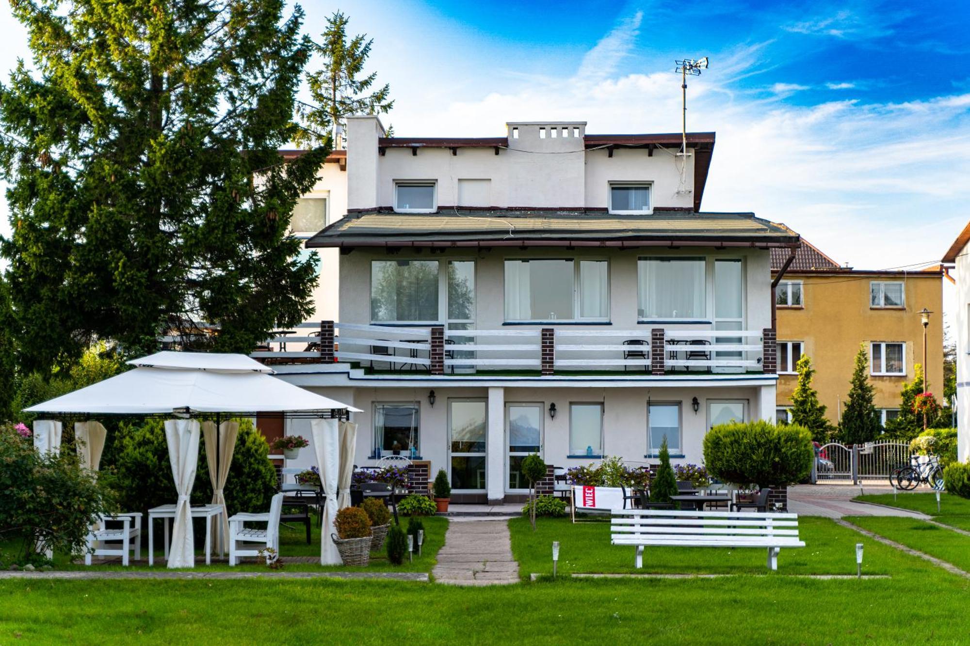 Avista Mielno Unieście Exterior foto