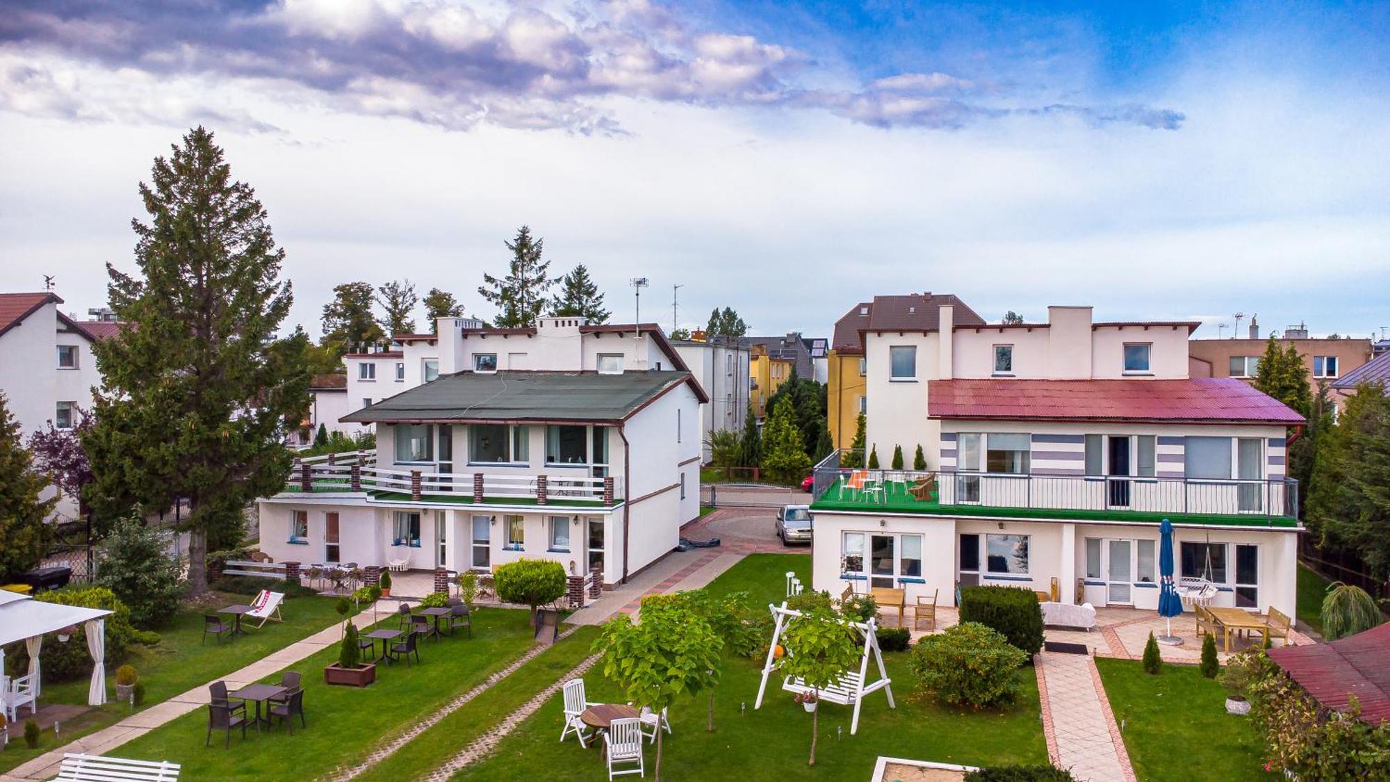 Avista Mielno Unieście Exterior foto